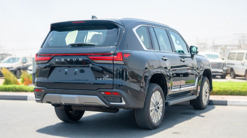 Lexus LX700h Signature (2025)