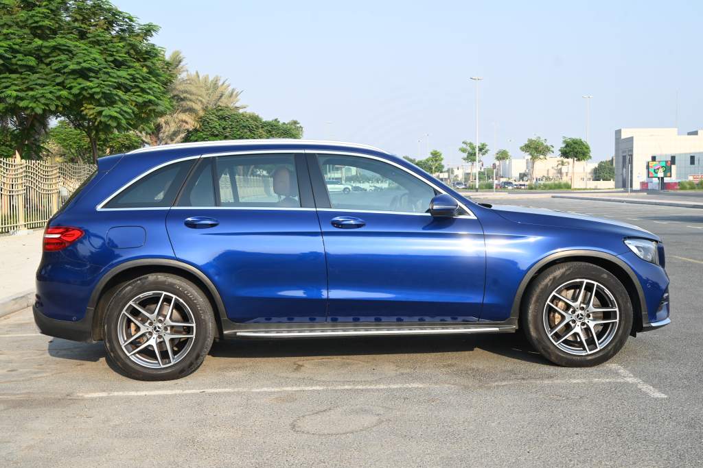 Mercedes-Benz GLC 300 Std (2018)